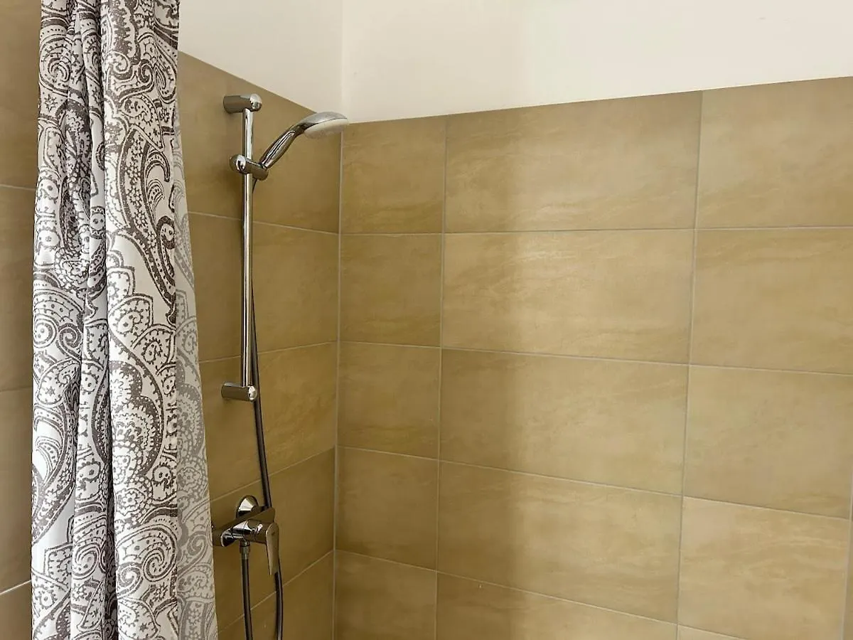 Calm & Sunny Apartment With Free Parking Vienna Austria